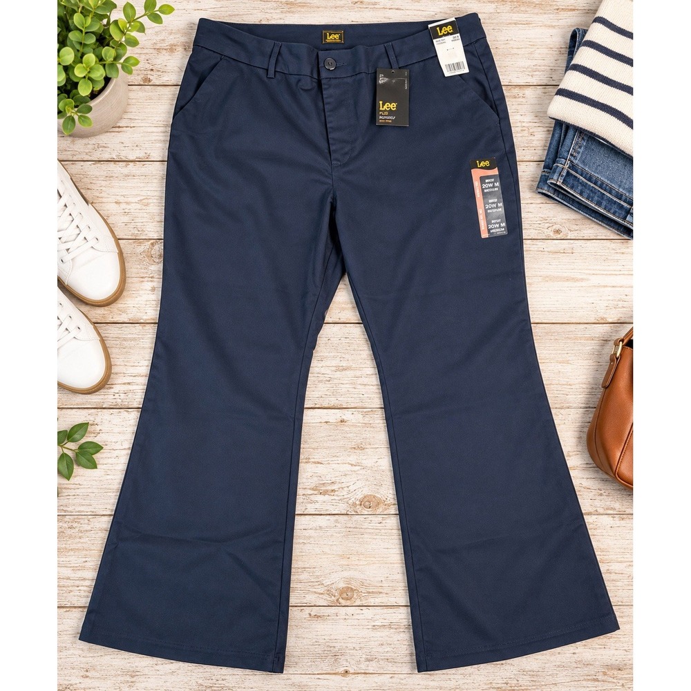 Lee Plus Women's 20W M Rivet Navy Wrinkle Free Mid Rise Bootcut Pants NWT - Picture 2 of 10